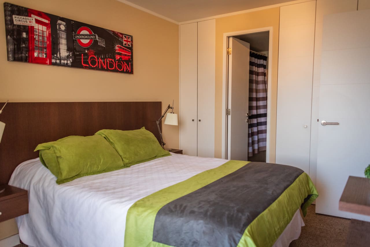 Dormitorio con closet · departamento en arriendo en Torre del Sol, Copiapó